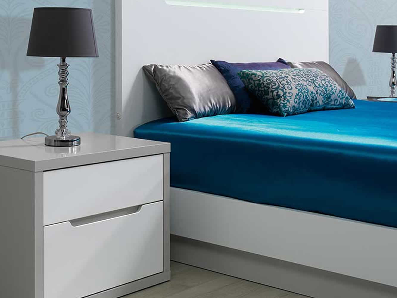 Cama King Venice Cinza/Branco